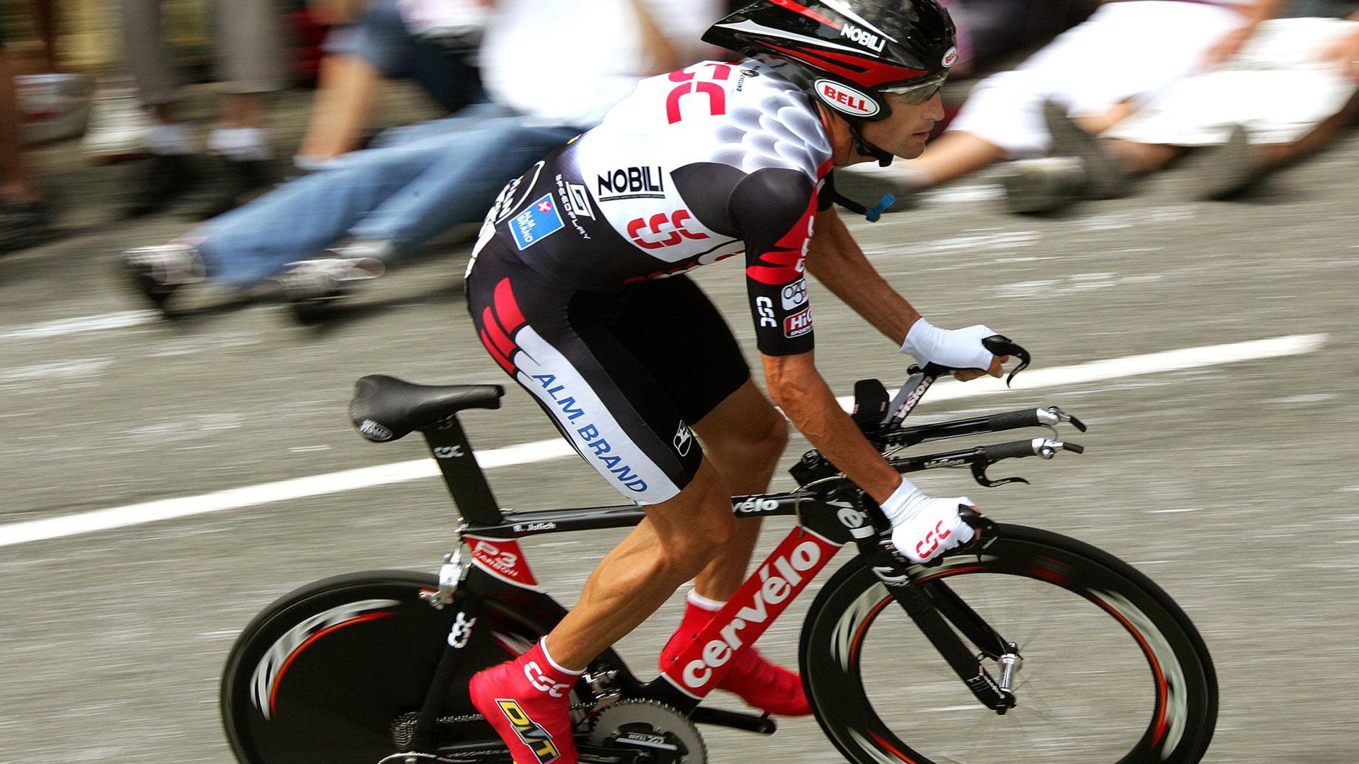 斯滕伯根稳扎稳打锁定决赛席位，斯腾伯格图片