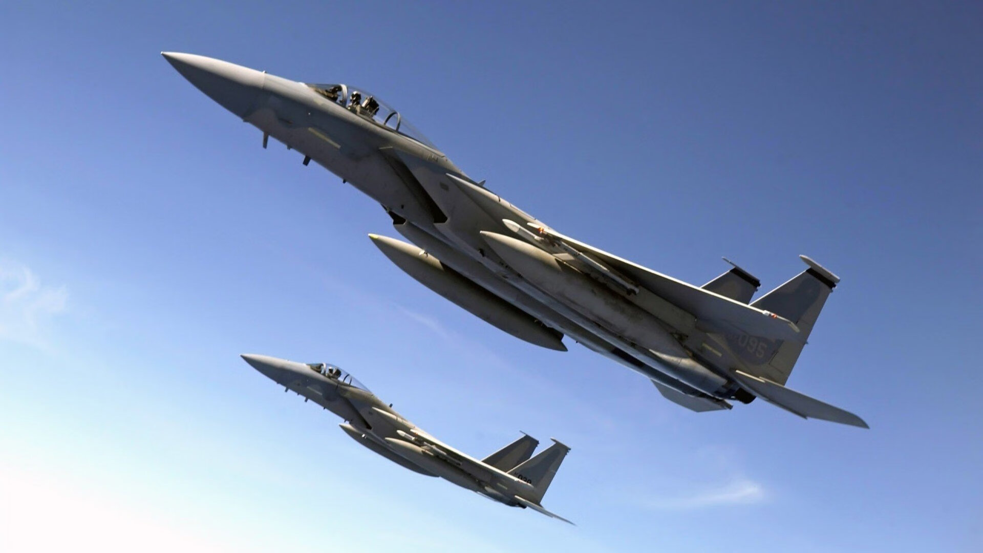 开云·体育官网APP下载-传统竹竿节节高比赛，文化与运动双重精彩，竹节鱼竿制作方法